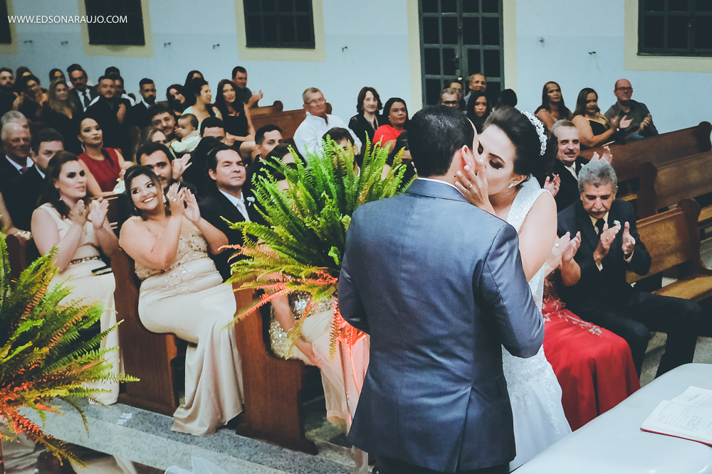  Casamento da Camila e Tiago em Joao Pinheiro MG, igreja Imaculada Conceição,  Fotografo Edson Araujo,  Recepção Sitio Rosa Mística, Maquiagem Raiane Pacheco, Buffet America Dornelas e Flores Anjos Fl