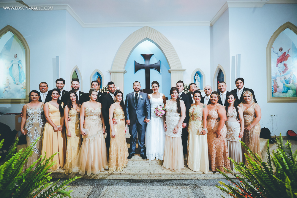  Casamento da Camila e Tiago em Joao Pinheiro MG, igreja Imaculada Conceição,  Fotografo Edson Araujo,  Recepção Sitio Rosa Mística, Maquiagem Raiane Pacheco, Buffet America Dornelas e Flores Anjos Fl