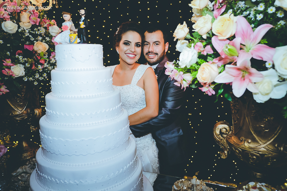  Casamento da Camila e Tiago em Joao Pinheiro MG, igreja Imaculada Conceição,  Fotografo Edson Araujo,  Recepção Sitio Rosa Mística, Maquiagem Raiane Pacheco, Buffet America Dornelas e Flores Anjos Fl