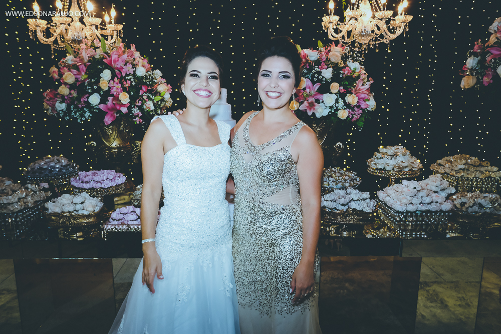  Casamento da Camila e Tiago em Joao Pinheiro MG, igreja Imaculada Conceição,  Fotografo Edson Araujo,  Recepção Sitio Rosa Mística, Maquiagem Raiane Pacheco, Buffet America Dornelas e Flores Anjos Fl