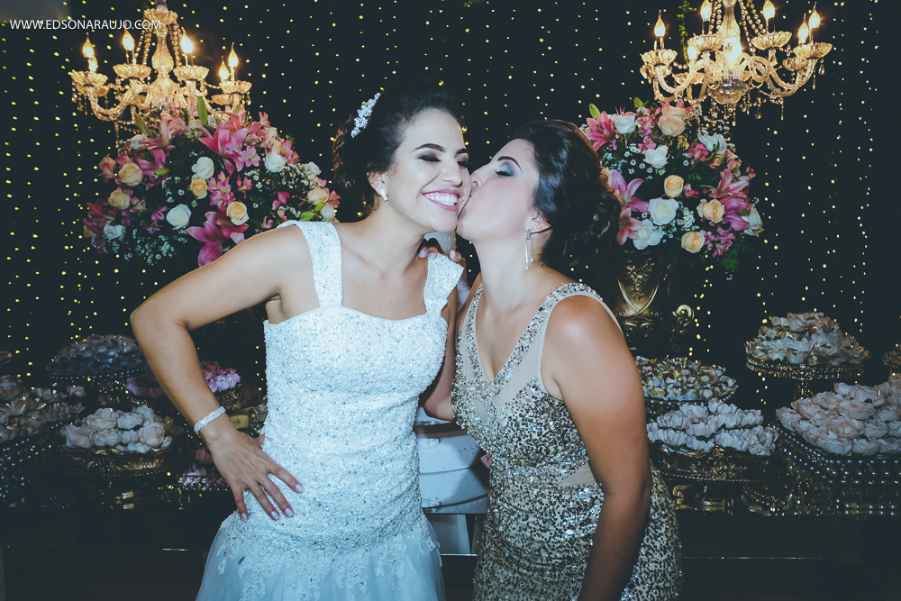  Casamento da Camila e Tiago em Joao Pinheiro MG, igreja Imaculada Conceição,  Fotografo Edson Araujo,  Recepção Sitio Rosa Mística, Maquiagem Raiane Pacheco, Buffet America Dornelas e Flores Anjos Fl