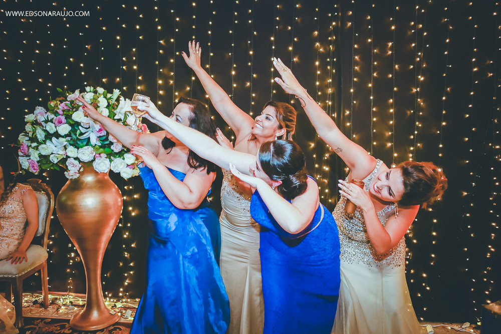  Casamento da Camila e Tiago em Joao Pinheiro MG, igreja Imaculada Conceição,  Fotografo Edson Araujo,  Recepção Sitio Rosa Mística, Maquiagem Raiane Pacheco, Buffet America Dornelas e Flores Anjos Fl