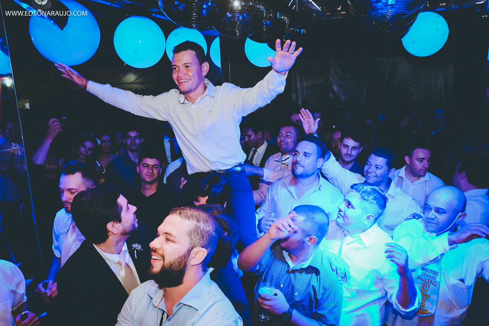  Casamento da Camila e Tiago em Joao Pinheiro MG, igreja Imaculada Conceição,  Fotografo Edson Araujo,  Recepção Sitio Rosa Mística, Maquiagem Raiane Pacheco, Buffet America Dornelas e Flores Anjos Fl