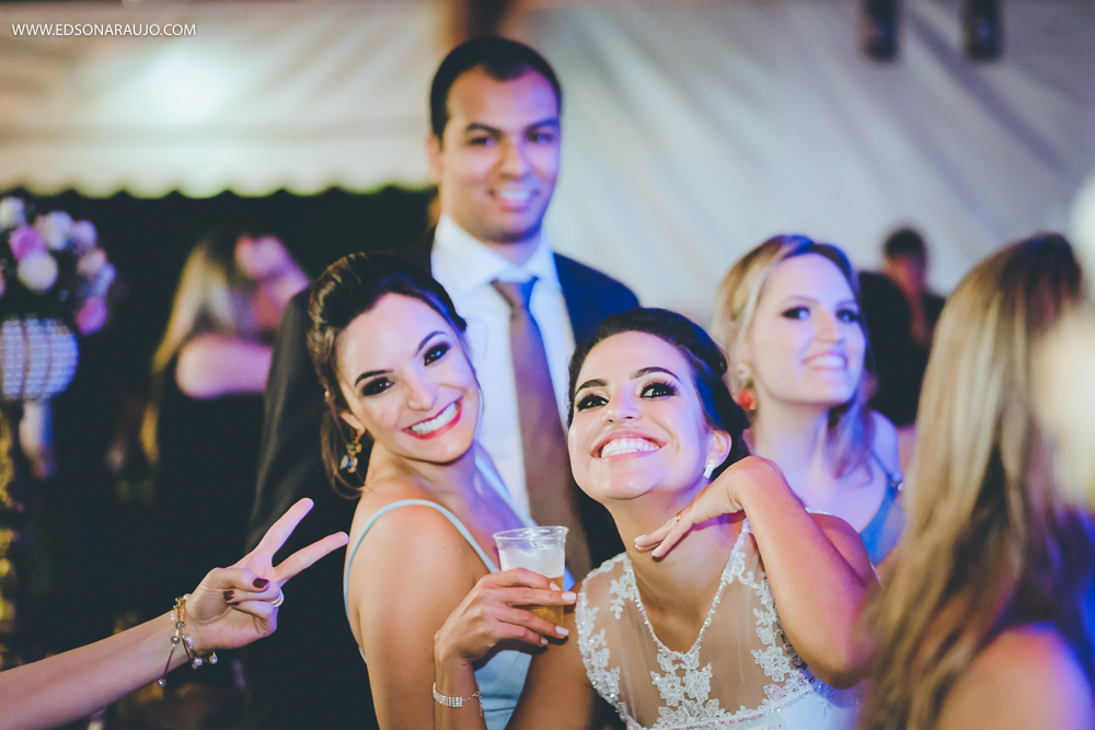  Casamento da Camila e Tiago em Joao Pinheiro MG, igreja Imaculada Conceição,  Fotografo Edson Araujo,  Recepção Sitio Rosa Mística, Maquiagem Raiane Pacheco, Buffet America Dornelas e Flores Anjos Fl