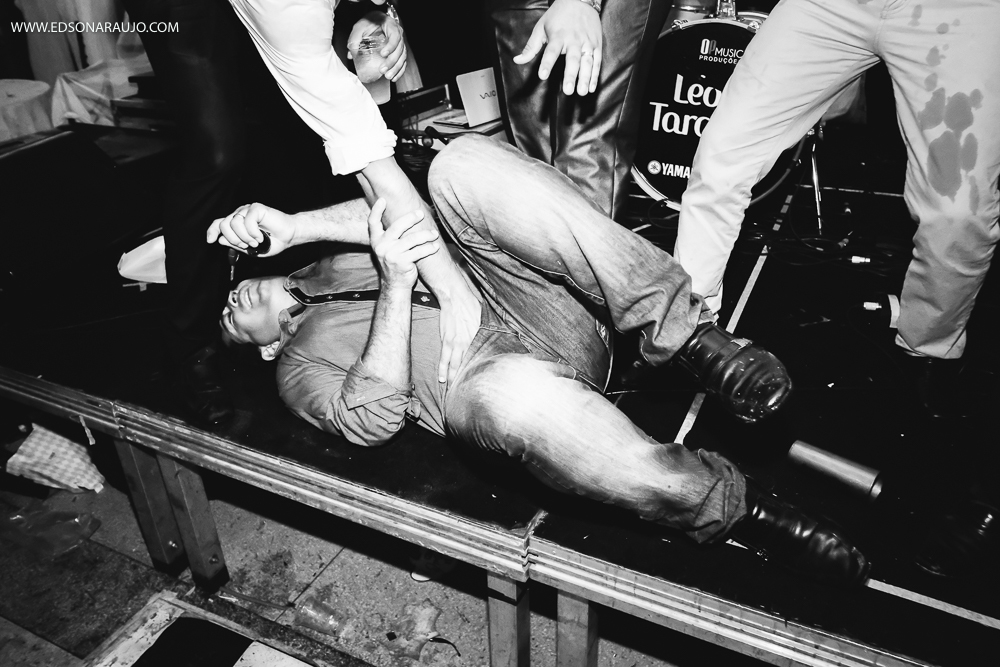  Casamento da Camila e Tiago em Joao Pinheiro MG, igreja Imaculada Conceição,  Fotografo Edson Araujo,  Recepção Sitio Rosa Mística, Maquiagem Raiane Pacheco, Buffet America Dornelas e Flores Anjos Fl