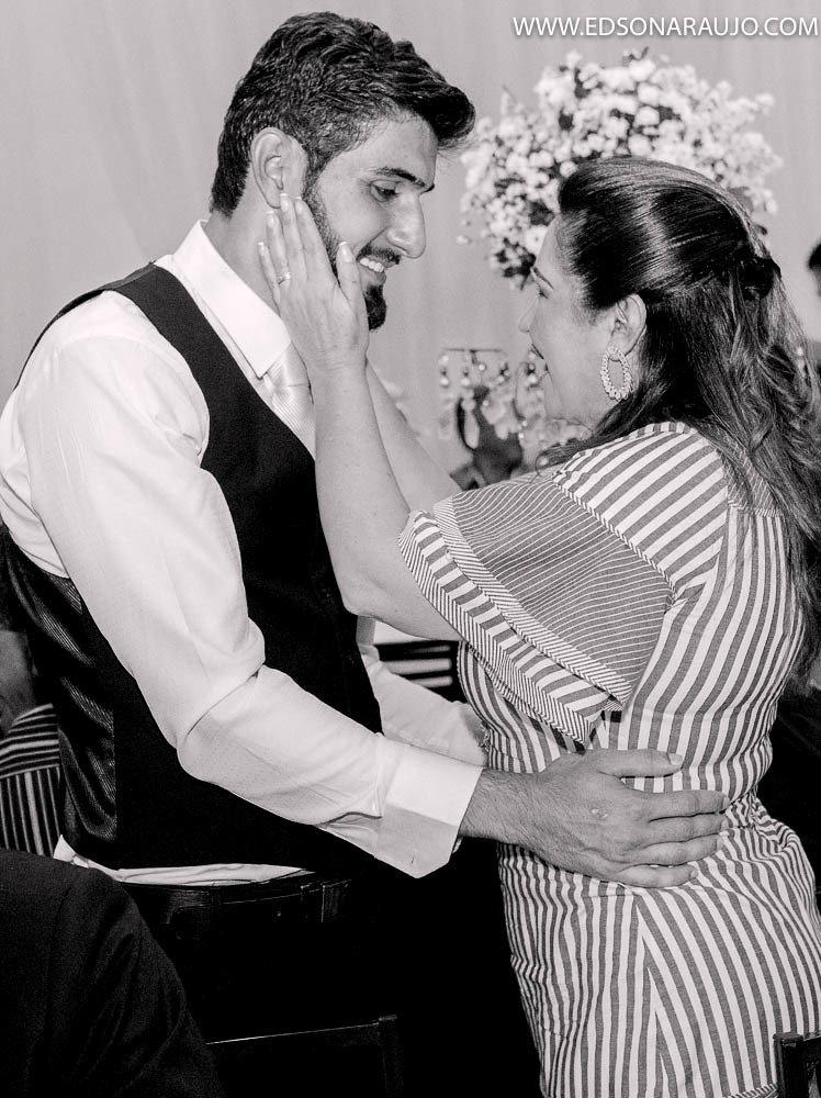 fotos assim e o que amo fazer, espontâneas. a identidade do meu trabalho. foto de casamento. Edson Araujo fotografia