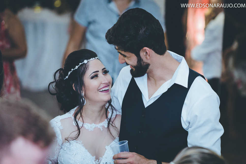 em Joao pinheiro mg. foi fenomenal. fotos de casamento deixe com a gente, Edson araujo Fotografias, Fotografo de casamentos em Joao Pinheiro MG 