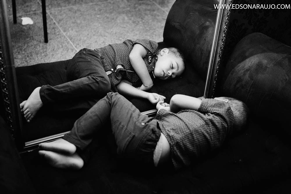 Chega aquele momento que a gente se cansa de tanto festejar,  deixa eu descansar um pouquinho e ja volto,  Casamento da Nayane e Andre em Joao Pinheiro - mg