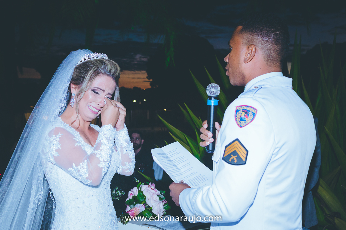 Casamento ao ar livre, Casamento militar ao ar livre, Casamento no kika, Casamento no gramado, Casamento em João Pinheiro, Edson Araujo Fotografias, Melhor fotografo.
Fotografo em JOão Pinheiro