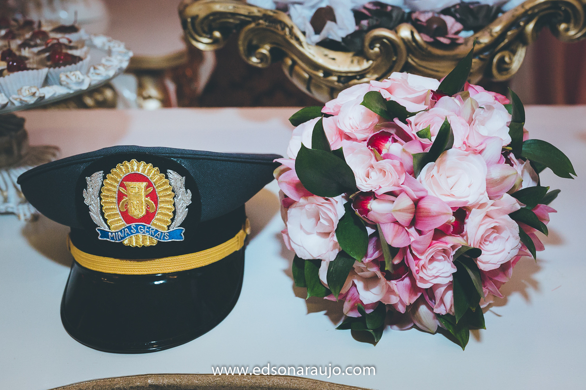 Casamento ao ar livre, Casamento militar ao ar livre, Casamento no kika, Casamento no gramado, Casamento em João Pinheiro, Edson Araujo Fotografias, Melhor fotografo.
Fotografo em JOão Pinheiro