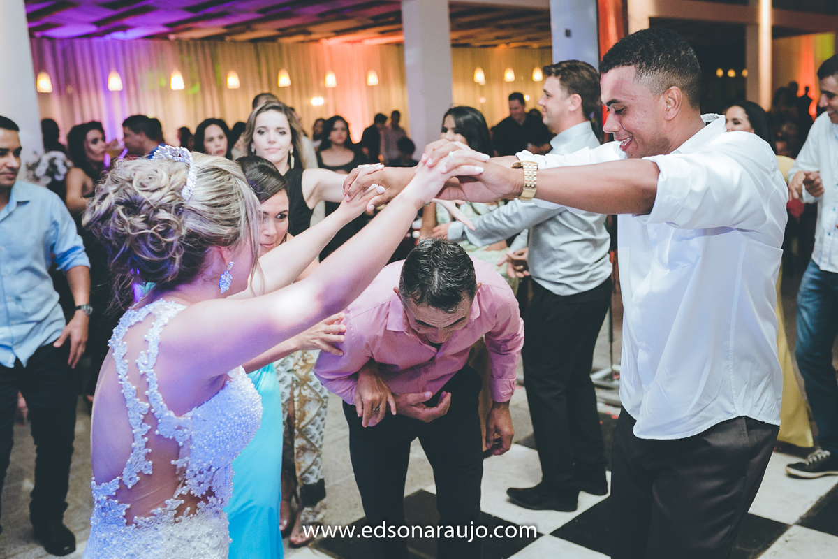 Casamento ao ar livre, Casamento militar ao ar livre, Casamento no kika, Casamento no gramado, Casamento em João Pinheiro, Edson Araujo Fotografias, Melhor fotografo.
Fotografo em JOão Pinheiro