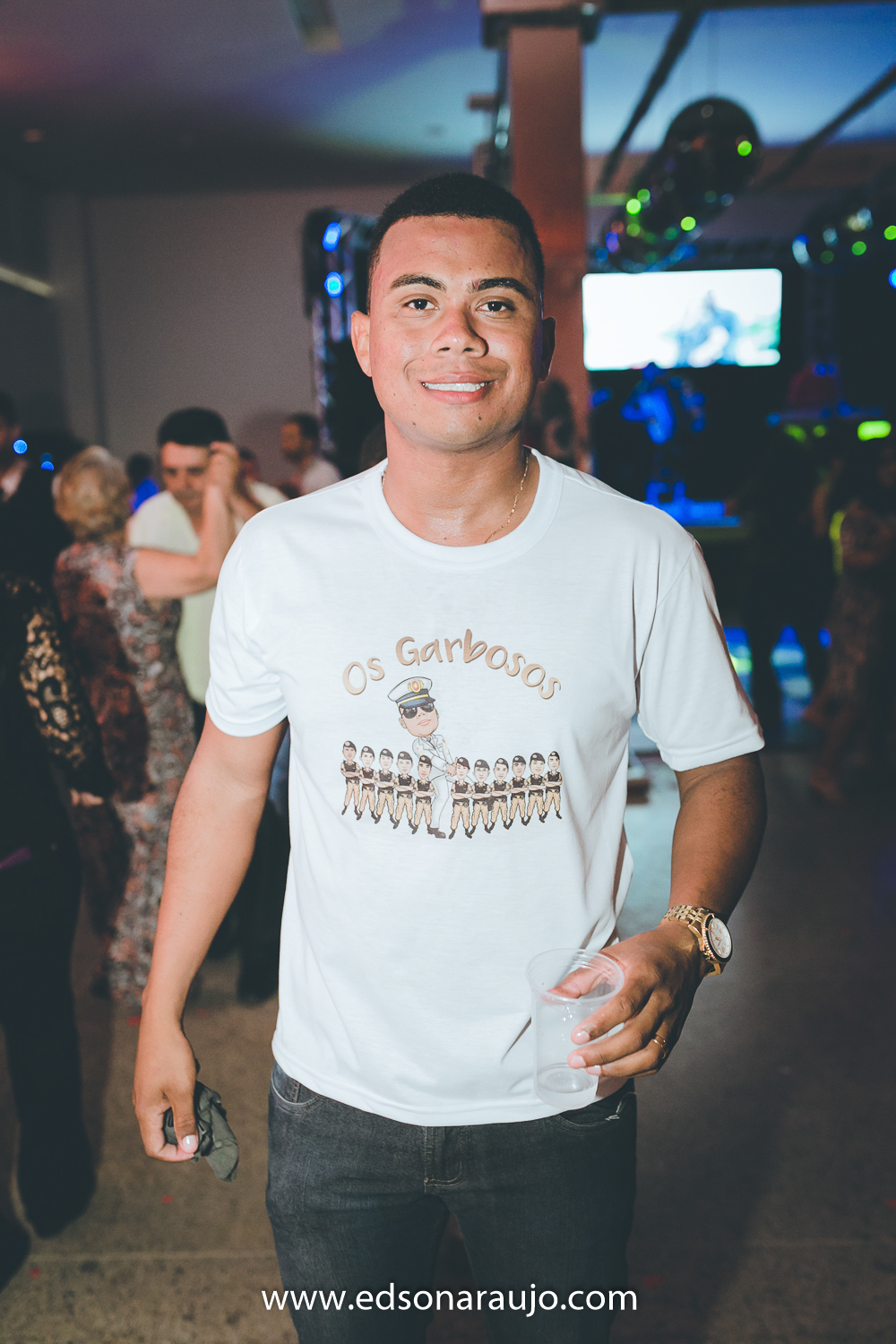 Casamento ao ar livre, Casamento militar ao ar livre, Casamento no kika, Casamento no gramado, Casamento em João Pinheiro, Edson Araujo Fotografias, Melhor fotografo.
Fotografo em JOão Pinheiro