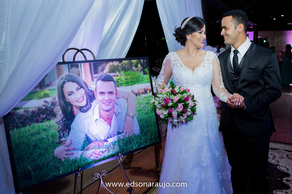 Elida e Rafael, Sitio Faleiro, Festa no Faleiro, Sitio do FAleiro, Festas em Lagoa Grande, Casamento em Lagoa Grande, Decoração de casamentos, 
Bolo de casamentos, Bolo da Beth, Edson Araujo Fotografias, Fotografo em Lagoa Grande, 