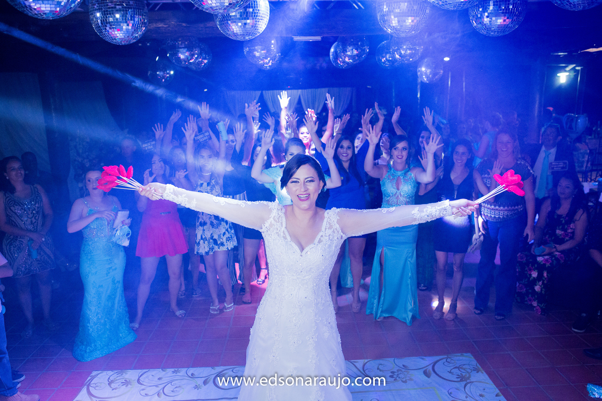 Elida e Rafael, Sitio Faleiro, Festa no Faleiro, Sitio do FAleiro, Festas em Lagoa Grande, Casamento em Lagoa Grande, Decoração de casamentos, 
Bolo de casamentos, Bolo da Beth, Edson Araujo Fotografias, Fotografo em Lagoa Grande, 