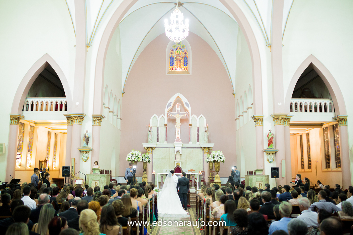 Conceito Eventos, Cerimonial Conceito Eventos, Noiva de Patos de MInas, NOivas de Patos, Noivei, vou casar, vou casar em Patos, Matriz Santo Antonio, Salão DB, 
SEgurança de festa de casamento,