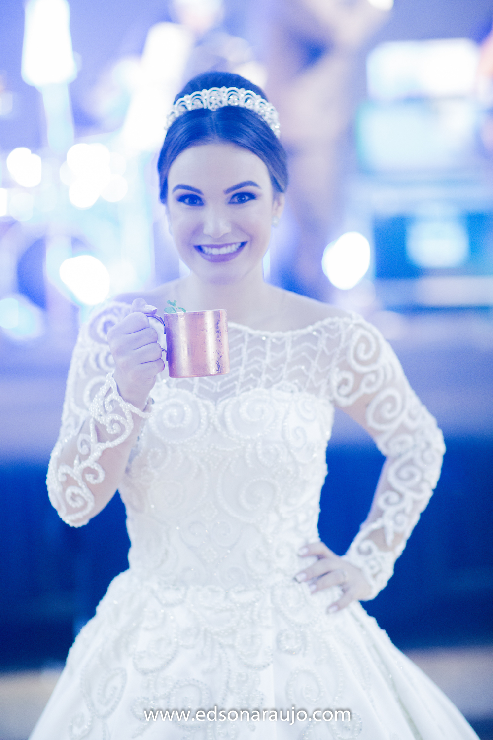 casamento da Isabella e Cilson em Patos de Minas MG.  Catedral Santo Antonio e recepção no salão de festas DB,  Cerimonial Conceito Eventos, salão de beleza  Le Salon, Vestido da noiva Fernando Peixoto, 
