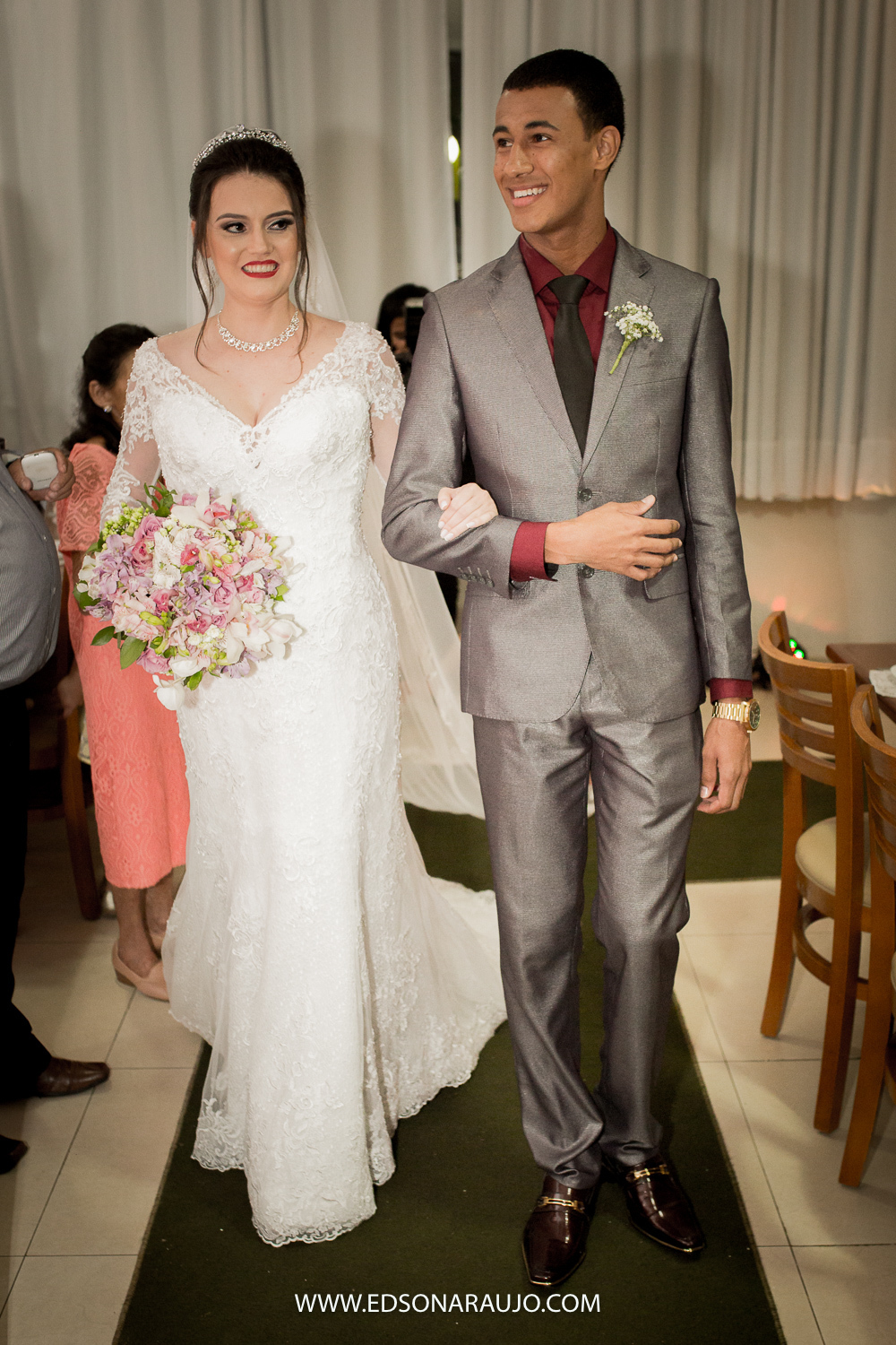 Casamento da Mayra e Celso em Patrocinio MG.
Casamento em Patrocinio MG, 
Casamentos patrocinio, Noivas Patrocinio, 
Noivas Patos de Minas,
Edson Araujo Fotografias, 
Fotografo Patrocinio
Edson Araujo