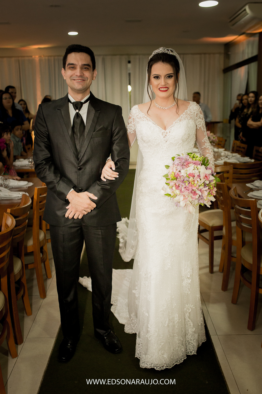 Casamento da Mayra e Celso em Patrocinio MG.
Casamento em Patrocinio MG, 
Casamentos patrocinio, Noivas Patrocinio, 
Noivas Patos de Minas,
Edson Araujo Fotografias, 
Fotografo Patrocinio
Edson Araujo
