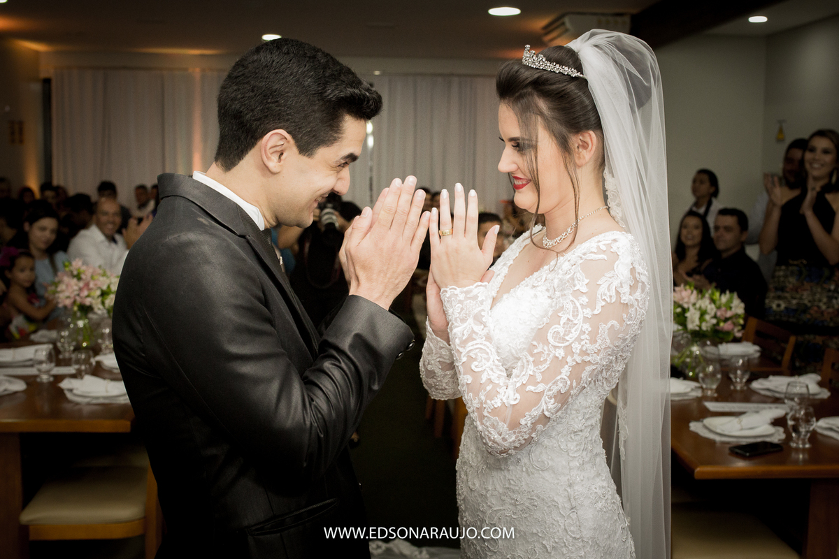 Casamento da Mayra e Celso em Patrocinio MG.
Casamento em Patrocinio MG, 
Casamentos patrocinio, Noivas Patrocinio, 
Noivas Patos de Minas,
Edson Araujo Fotografias, 
Fotografo Patrocinio
Edson Araujo