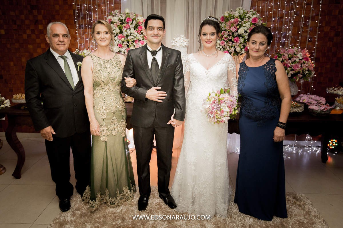 Maquiagem de noivas em Patrocinio MG,
Terno de noivo em Patrocinio,
Trairas filé em Patrocinio MG,
Fotografo em Patrocinio,
Melhor fotografo em Patrocinio MG,
Fotografo em Patrocinio mg,
noivas patrocinio,