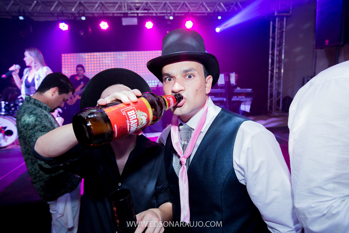 Casamento da Carol e Paulo Jr. em Lagoa Grande - MG. Igreja Matriz São Sebastião, Fotografo Edson Araujo, Cerimonial Conceito Eventos, Decoracao Neimar Decoracoes, Produção da noiva: Sinara Moreira. Melhor Fotografo Lagoa Grande.