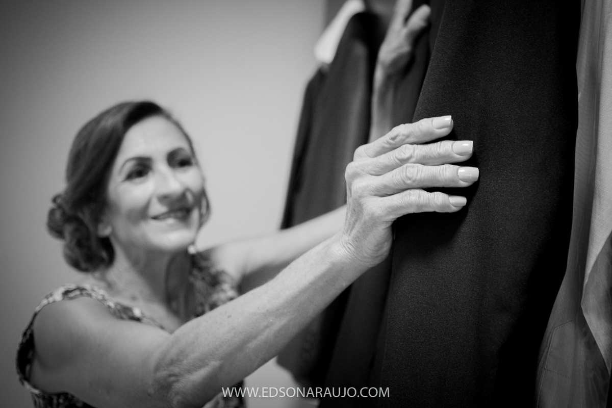 Casamento da Carol e Paulo Jr. em Lagoa Grande - MG. Igreja Matriz São Sebastião, Fotografo Edson Araujo, Cerimonial Conceito Eventos, Decoracao Neimar Decoracoes, Produção da noiva: Sinara Moreira. Melhor Fotografo Lagoa Grande.