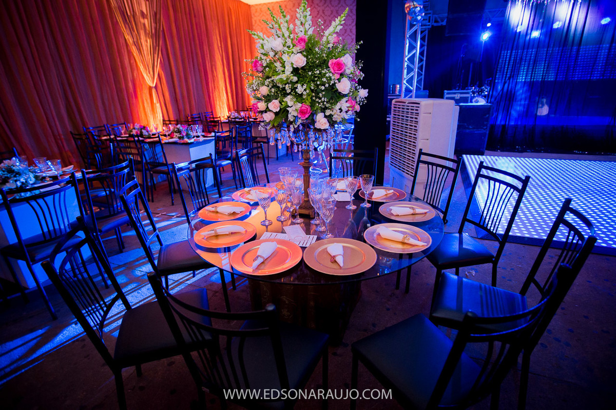 Casamento da Carol e Paulo Jr. em Lagoa Grande - MG. Igreja Matriz São Sebastião, Fotografo Edson Araujo, Cerimonial Conceito Eventos, Decoracao Neimar Decoracoes, Produção da noiva: Sinara Moreira. Melhor Fotografo Lagoa Grande.