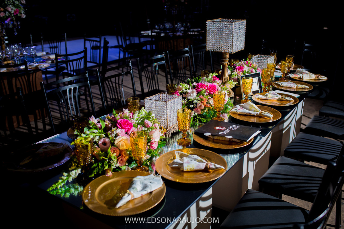 Casamento da Carol e Paulo Jr. em Lagoa Grande - MG. Igreja Matriz São Sebastião, Fotografo Edson Araujo, Cerimonial Conceito Eventos, Decoracao Neimar Decoracoes, Produção da noiva: Sinara Moreira. Melhor Fotografo Lagoa Grande.