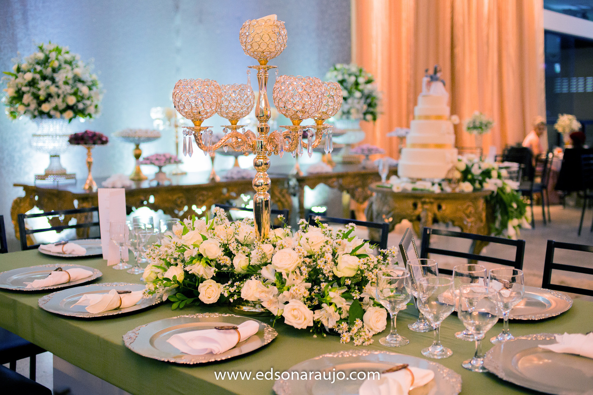 Casamento da Clezia e Neviton em João Pinheiro MG, Igreja São Cristovao, Recepção Riviera, Sitio do Kika, Fotografo Edson Araujo Fotografias, 
Maquiagem, Luciana Braga, Santinhus Bebidas e festas