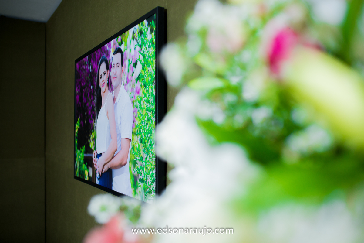 Casamento da Clezia e Neviton em João Pinheiro MG, Igreja São Cristovao, Recepção Riviera, Sitio do Kika, Fotografo Edson Araujo Fotografias, 
Maquiagem, Luciana Braga, Santinhus Bebidas e festas