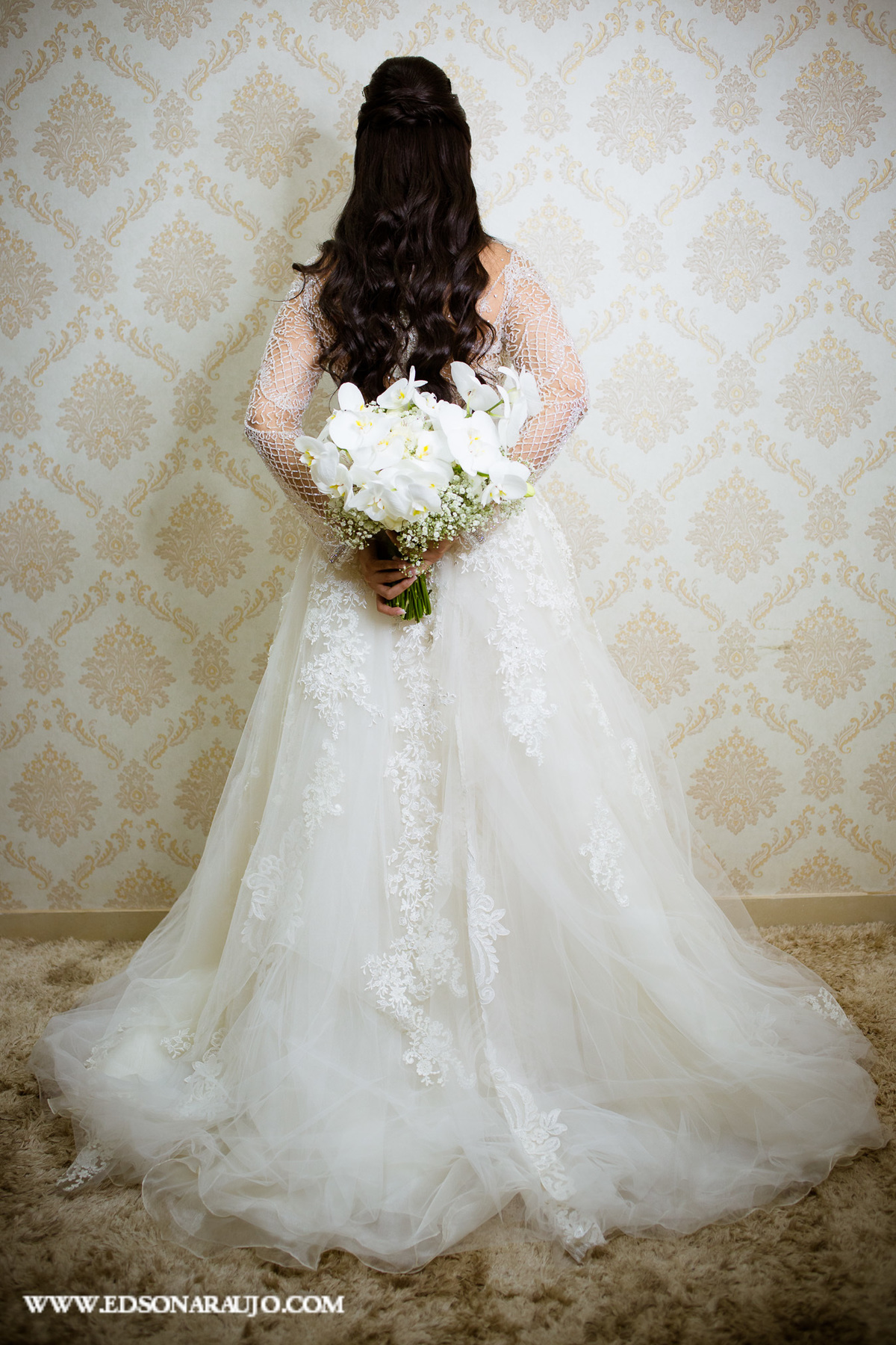 Casamento da Carol e Gledson, Igreja do Rosario em Patos de Minas MG, recepção no salão de festas do House Fest. Fotografo Edson Araujo fotografias, fotógrafo em Patos de Minas e região, Cerimonial Conceito Eventos, Barbara maquiagens, Faelo Filmes