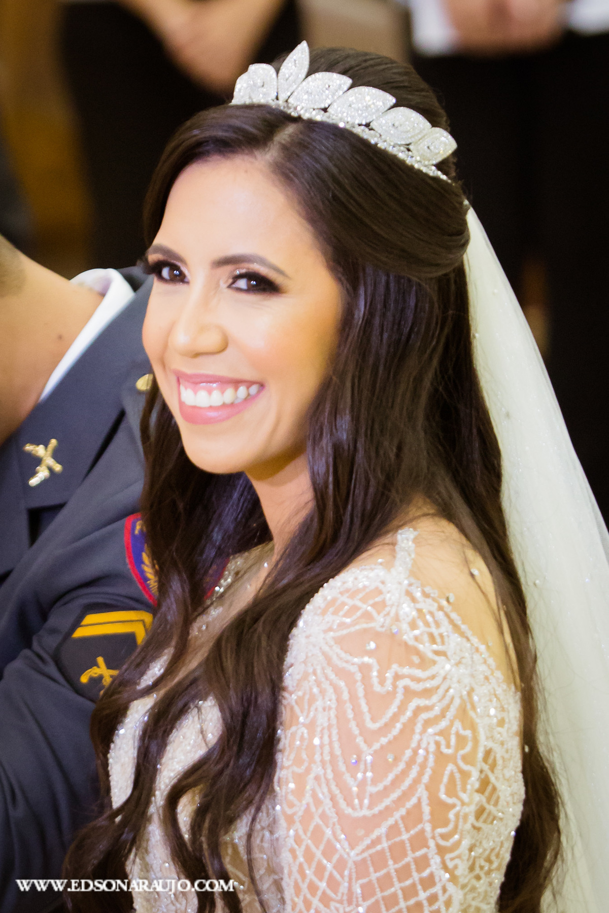 Casamento da Carol e Gledson, Igreja do Rosario em Patos de Minas MG, recepção no salão de festas do House Fest. Fotografo Edson Araujo fotografias, fotógrafo em Patos de Minas e região, Cerimonial Conceito Eventos, Barbara maquiagens, Faelo Filmes