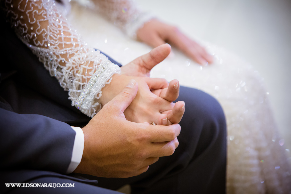 Casamento da Carol e Gledson, Igreja do Rosario em Patos de Minas MG, recepção no salão de festas do House Fest. Fotografo Edson Araujo fotografias, fotógrafo em Patos de Minas e região, Cerimonial Conceito Eventos, Barbara maquiagens, Faelo Filmes