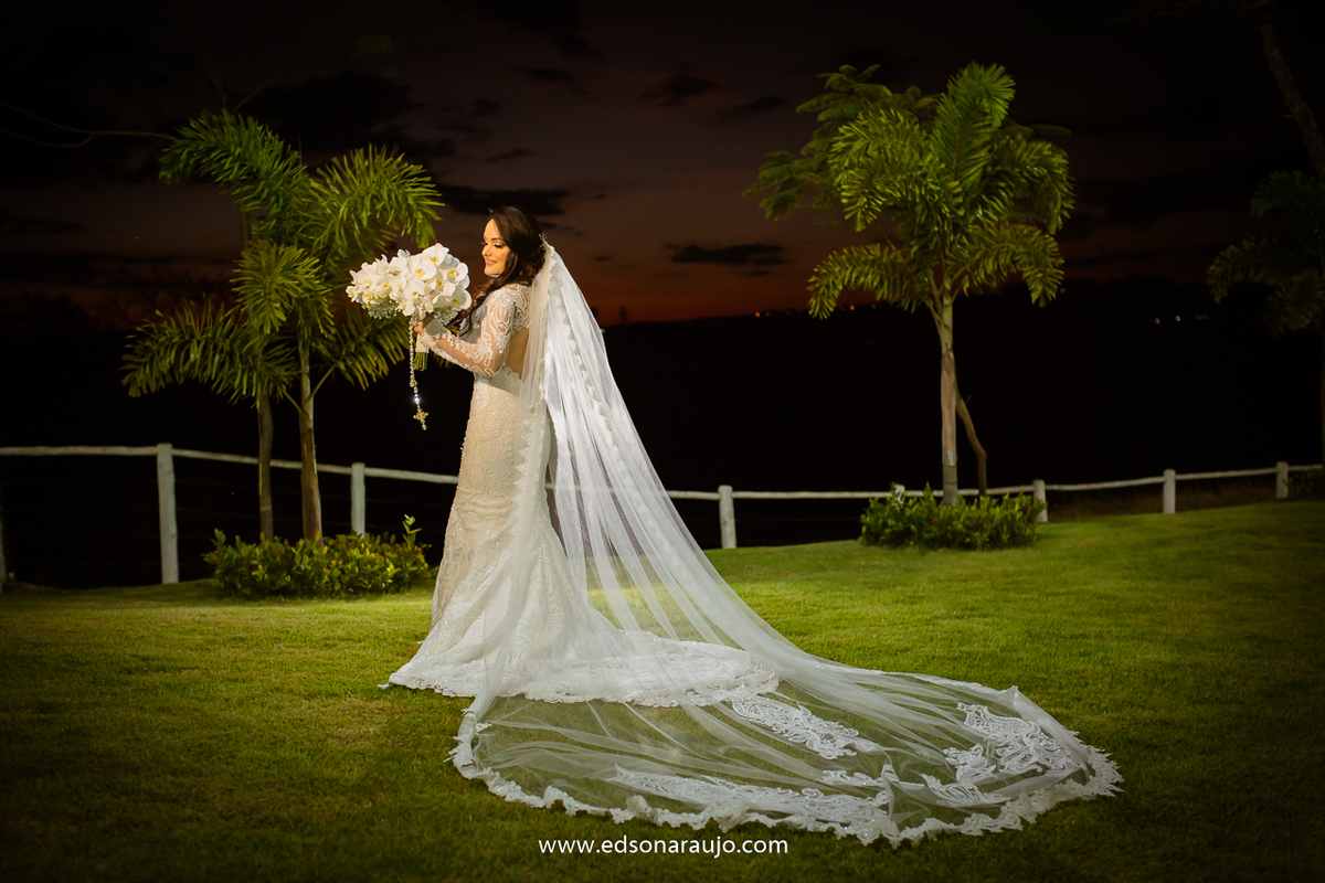 Casamento_da_Fabiola_e_Henrique_em_Patos_de_Minas_MG._Sitio_toe_do_jo,_casamento_lindo_ao_ar_livre_em_patos_de_minas,_casamento_ao_por_do_sol,_com_o_melhor_fotografo_de_casamentos_edson araujo,_barbara_maquiagens,_nice,_toe_do_jo 