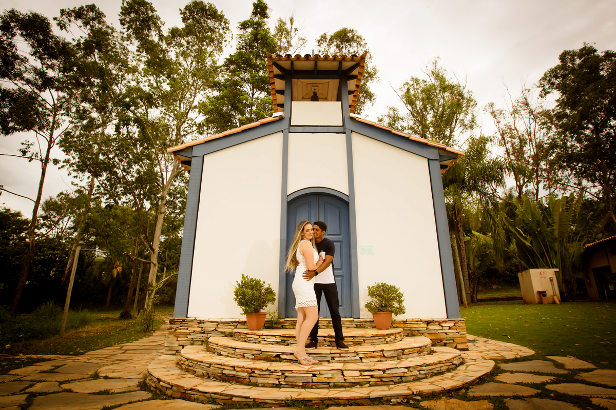 Previas em Capitolio, Ensaio namorando em Capitolio, Ensaio namorando, Previas Vanessa e Robson, 
Vanessa e Robinho em Patos de Minas MG, Fotografo Edson Araujo Fotografias, Capitolio MG, 
Lancha em Capitolio, Passeio de Lancha em capitolio.