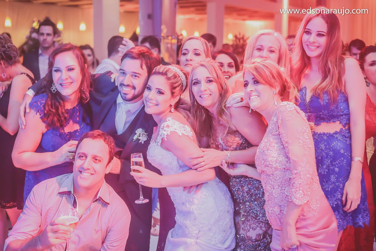 Edson, Edson Araujo, Edson Araujo Fotografias, Kika, Riviera João Pinheiro, Casando em João Pinheiro, Casamento em João Pinheiro MG, Vestido de noiva, Fotografo de casamentos em João Pinheiro, amor