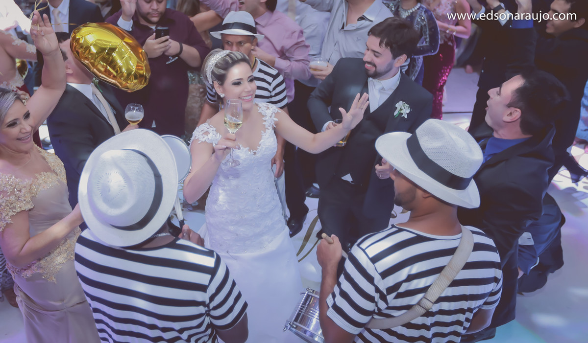 Edson, Edson Araujo, Edson Araujo Fotografias, Kika, Riviera João Pinheiro, Casando em João Pinheiro, Casamento em João Pinheiro MG, Vestido de noiva, Fotografo de casamentos em João Pinheiro, amor