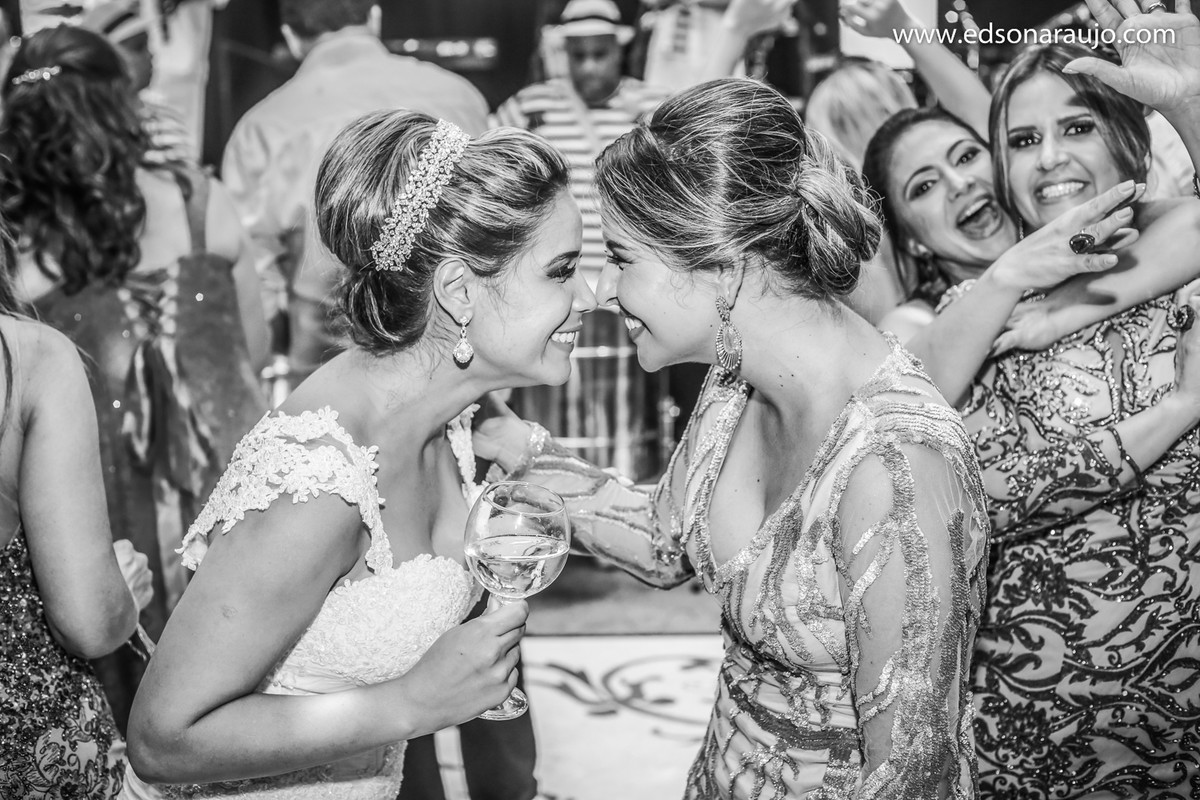 Edson, Edson Araujo, Edson Araujo Fotografias, Kika, Riviera João Pinheiro, Casando em João Pinheiro, Casamento em João Pinheiro MG, Vestido de noiva, Fotografo de casamentos em João Pinheiro, amor