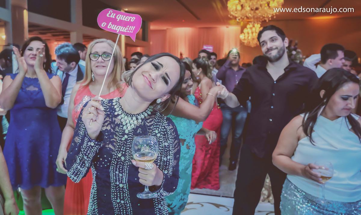 Edson, Edson Araujo, Edson Araujo Fotografias, melhor fotógrafo de casamentos, Fotógrafo em João Pinheiro, Casando em João Pinheiro, Noivas João Pinheiro, Local pra festa em João Pinheiro, Icasei,