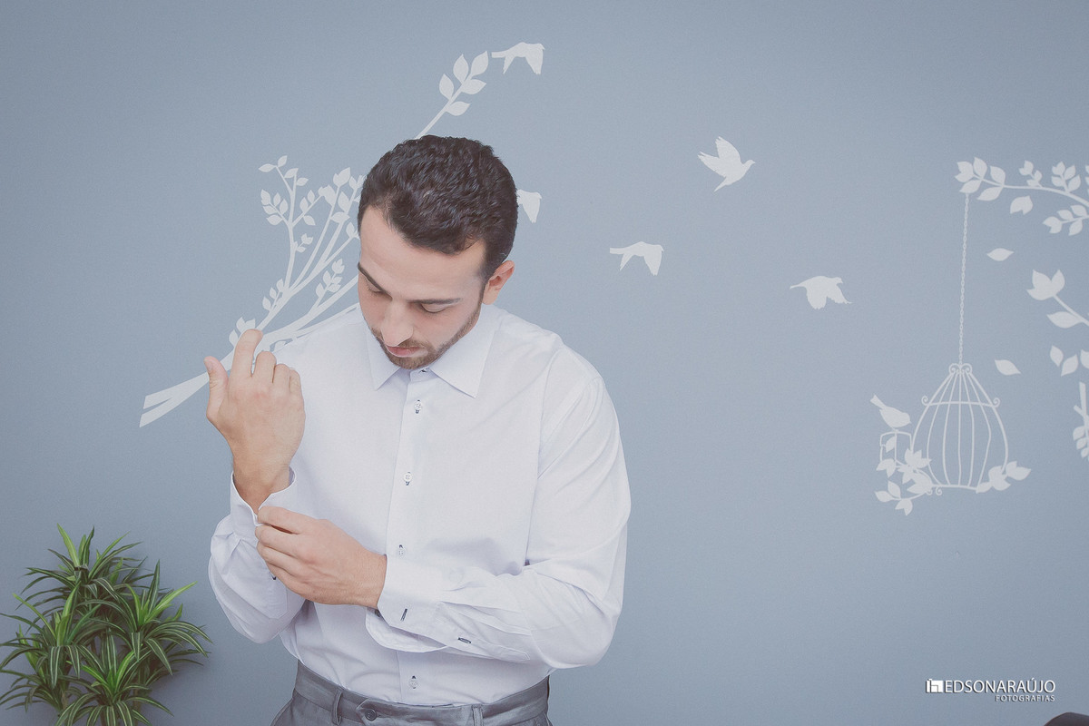Edson, Edson Araujo Fotografias, Noivo, terno, casamentos em João Pinheiro, fotos bacana, fotógrafo de casamentos em João Pinheiro, Fotógrafo João Pinheiro.