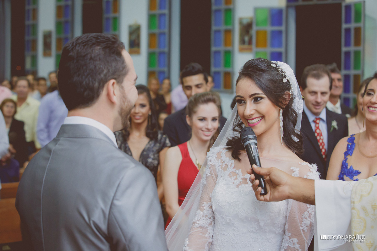 fotógrafo de casamentos em joão pinheiro, fotógrafo em joão pinheiro, foto de noiva, casamentos, alianças.