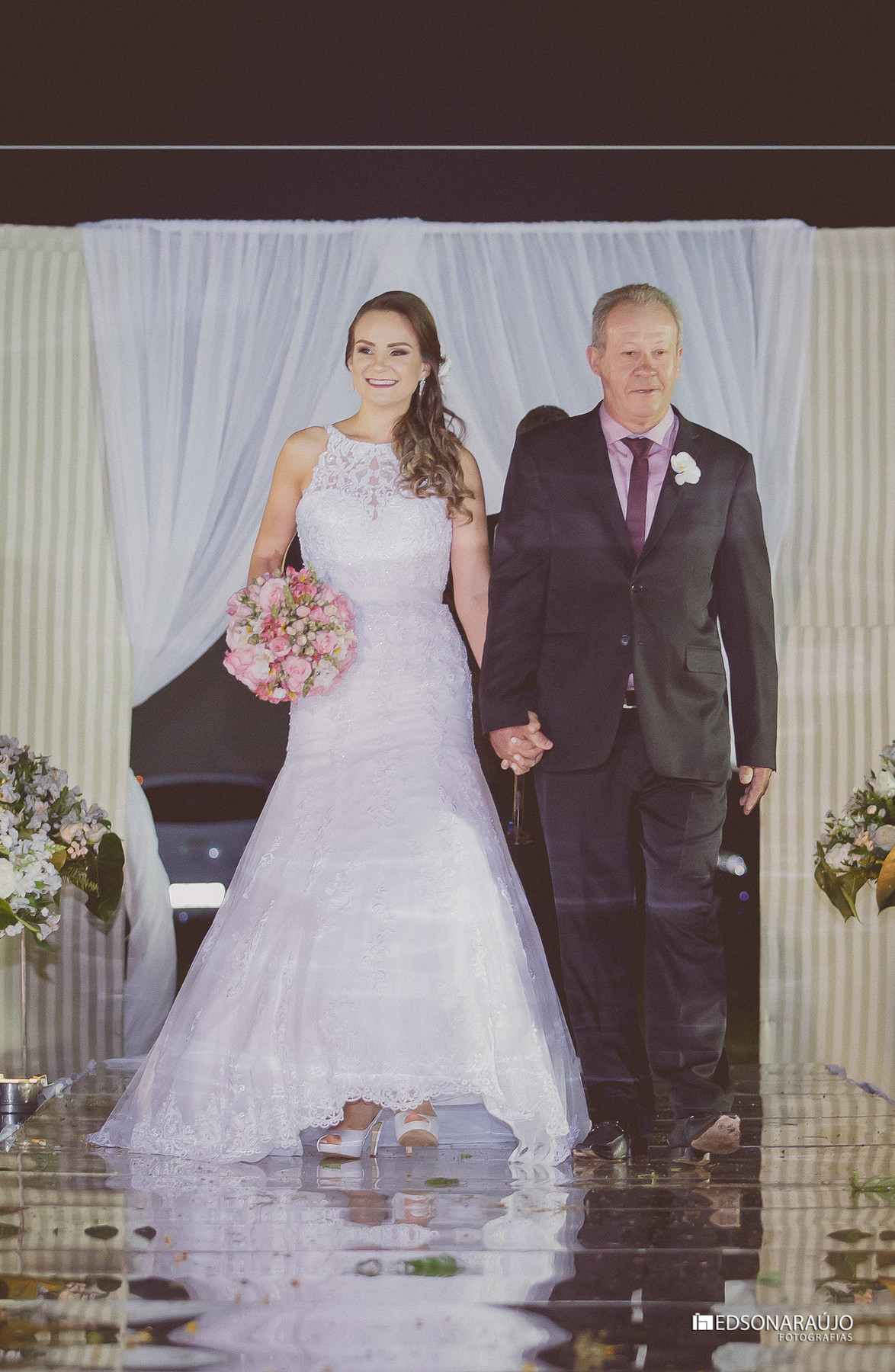 Edson Araujo, fotografo de casamentos em João Pinheiro, Fotórafo de casamentos em Patos de Minas, Salão DB, Conceito Eventos, Decoração de casamento em Patos de Minas, Edson Araujo, Edson, Alianças.