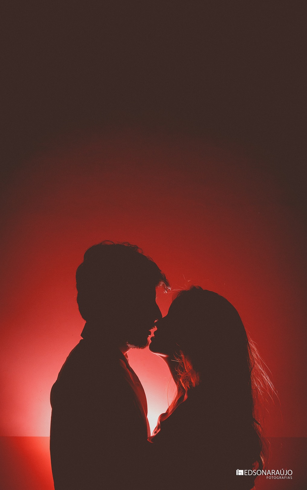 Edson, Edson Araujo, Edson Araujo fotografias, fotógrafo de casamentos em Patos de Minas, Fotógrafo de casamentos em JOão Pinheiro, Prévias de noivos, Noiva Patos, alianças, fotos de noivos, criativa.