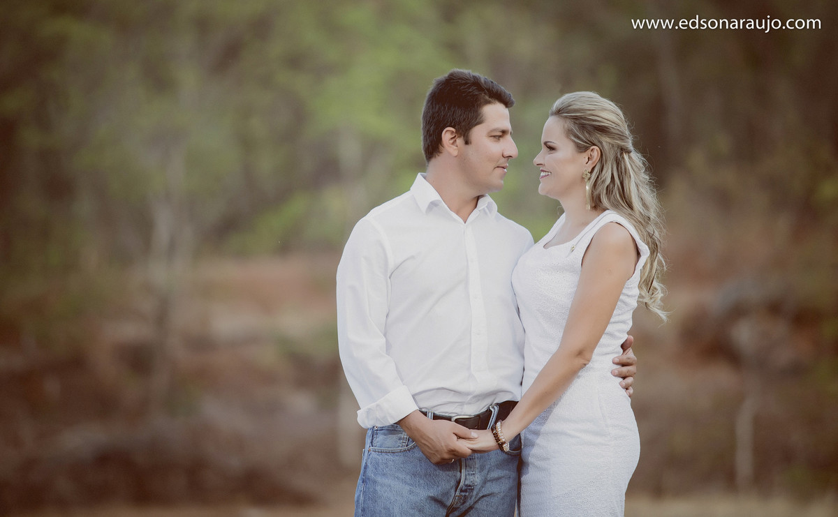 Edson, Edson Araujo Fotografias, Casando em João Pinheiro, Casamento em João PInheiriro, Fotógrafo de casamentos em João Pinheiro, Ensaio de solteiros, Previas, Lugar pra fotos em João Pinheiro,Cassia