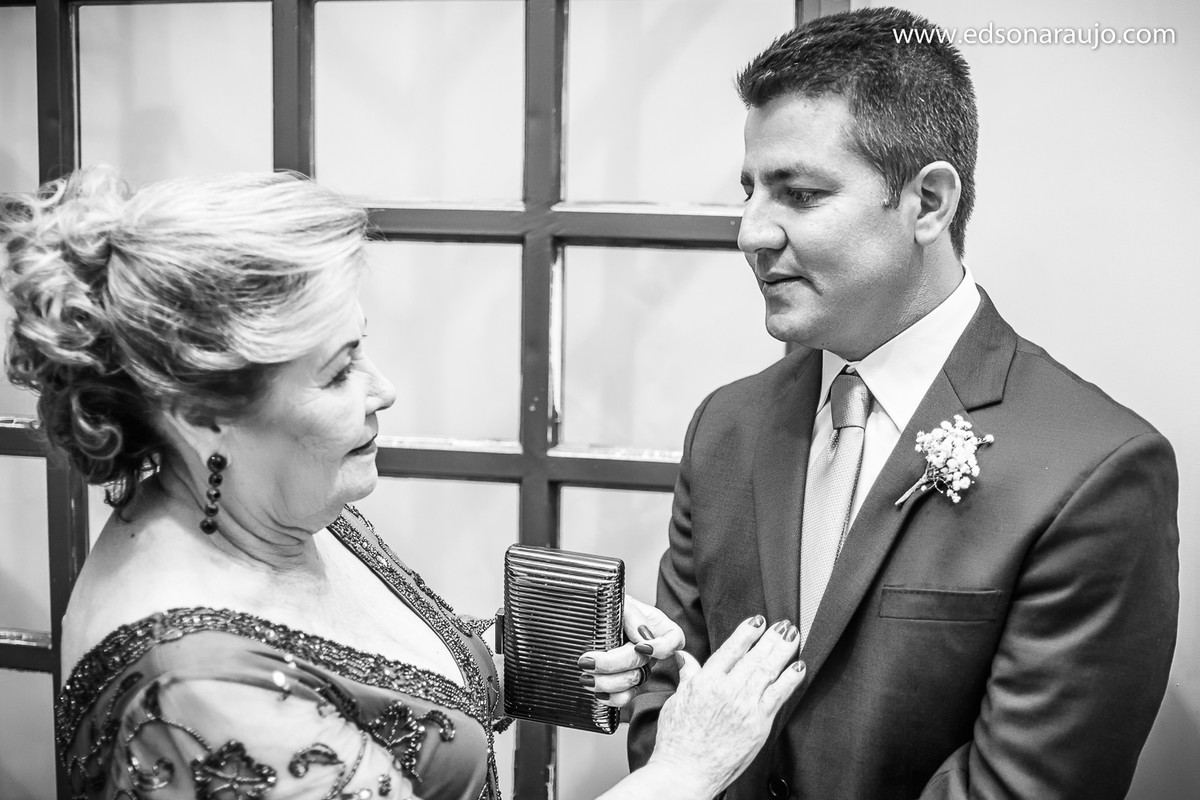 Edson Araujo Fotografias, Casando em João PInheiro - MG, Casamentos em João Pinheiro, Cassia e Luiz Fernando, Igreja São José em João Pinheiro, Fotógrafo de casamentos em João Pinheiro, Igreja linda