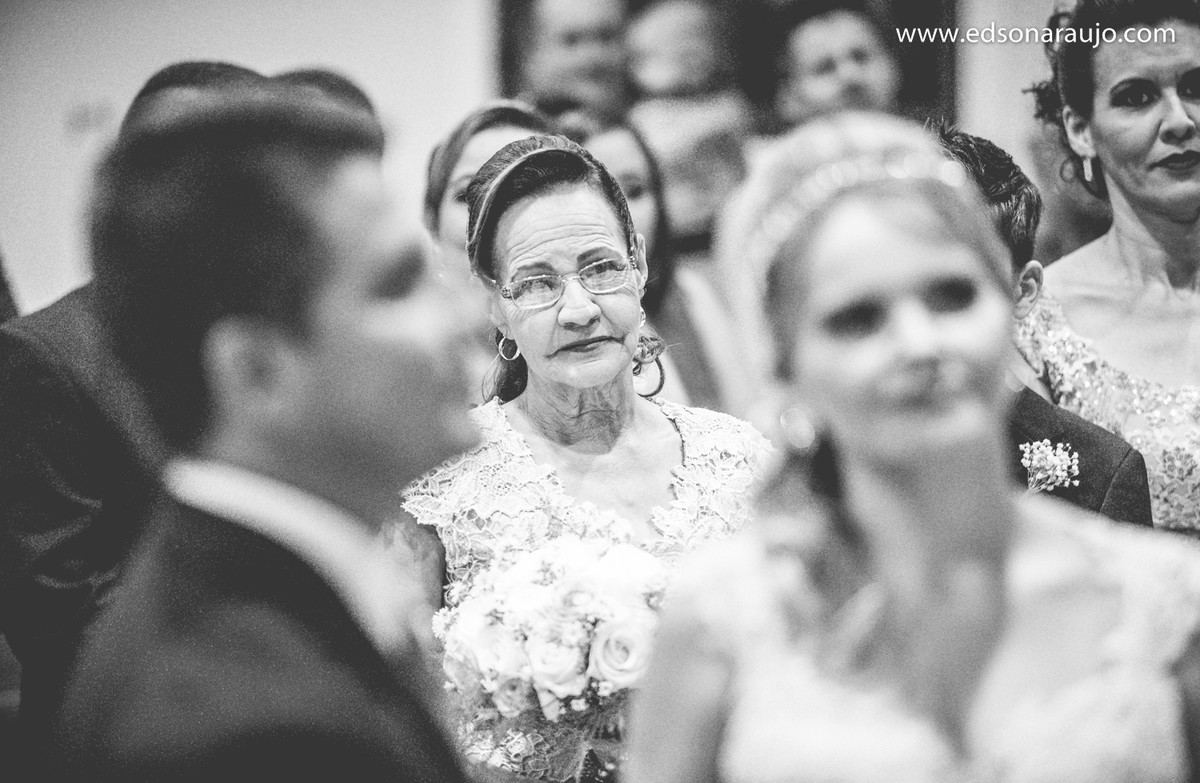Edson Araujo Fotografias, Casando em João PInheiro - MG, Casamentos em João Pinheiro, Cassia e Luiz Fernando, Igreja São José em João Pinheiro, Fotógrafo de casamentos em João Pinheiro, alianças