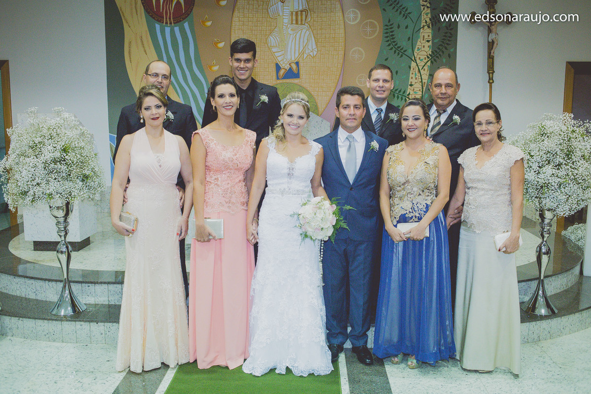 Edson Araujo Fotografias, Casando em João PInheiro - MG, Casamentos em João Pinheiro, Cassia e Luiz Fernando, Noiva chorando, Fotos com emoção, maquiagem de noiva, Melhor fotógrafo em João Pinheiro.