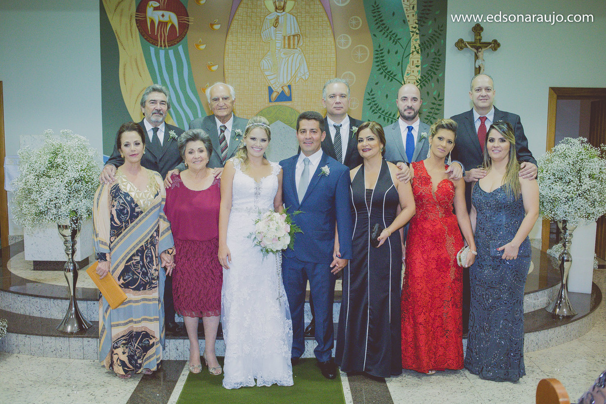 Edson Araujo Fotografias, Casando em João PInheiro - MG, Casamentos em João Pinheiro, Cassia e Luiz Fernando, Noiva chorando, Fotos com emoção, maquiagem de noiva, Melhor fotógrafo em João Pinheiro.