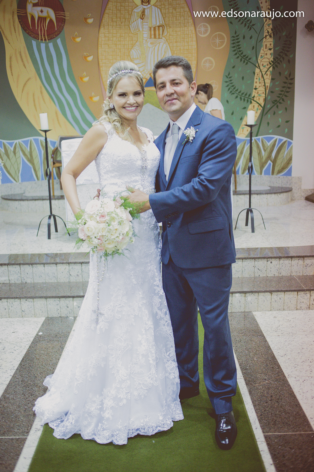 Edson Araujo Fotografias, Casando em João PInheiro - MG, Casamentos em João Pinheiro, Cassia e Luiz Fernando, Noiva chorando, Fotos com emoção, maquiagem de noiva, Melhor fotógrafo em João Pinheiro.