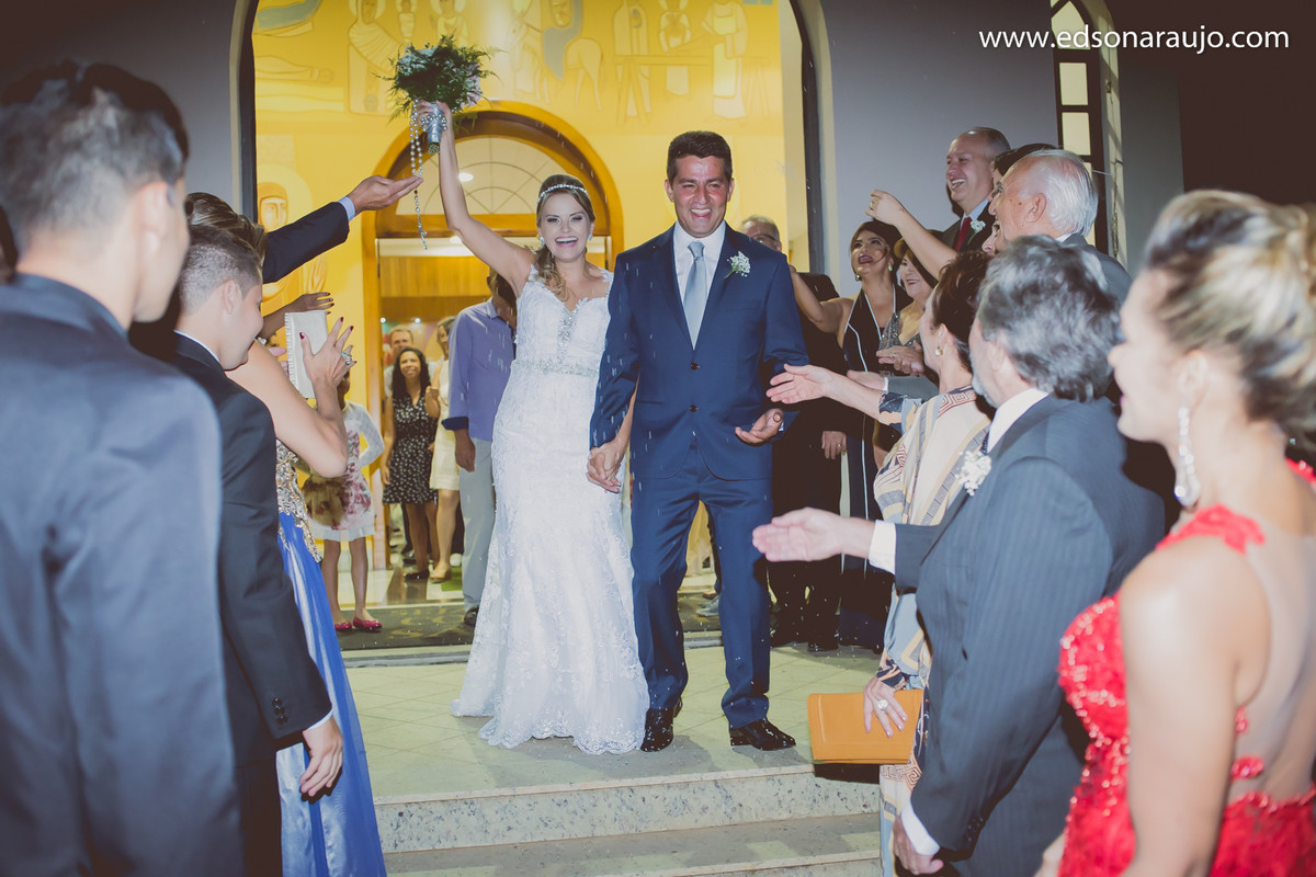 Edson Araujo Fotografias, Casando em João PInheiro - MG, Casamentos em João Pinheiro, Cassia e Luiz Fernando, Noiva chorando, Fotos com emoção, maquiagem de noiva, Melhor fotógrafo em João Pinheiro.